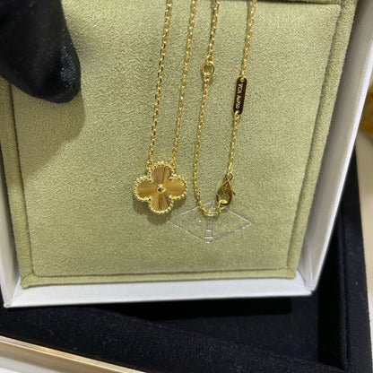 [ROSE]CLOVER 15MM LASER NECKLACE