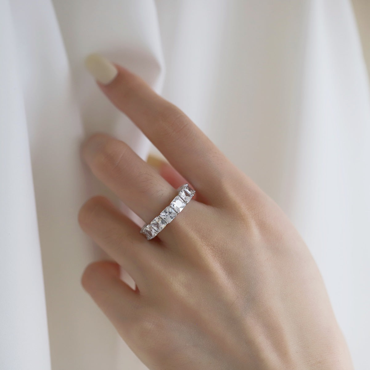 [Rose Jewels]Elegant Princess Cut Tennis Ring