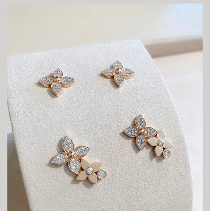 [Rose Jewels] STERNENBLÜTEN-OHRSTECKER ROTGOLD DIAMANTEN