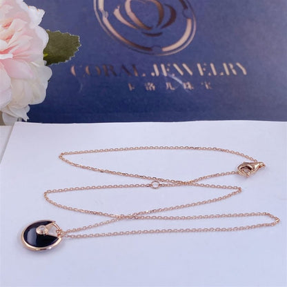 [ROSE]AMULETTE ROSE GOLD ONYX NECKLACE