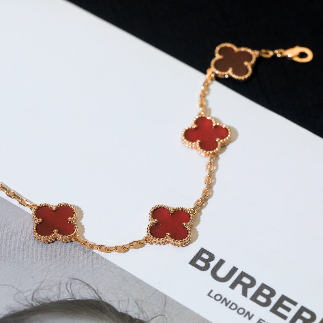 [ROSE]CLOVER 5 MOTIFS RED AGATE  BRACELET