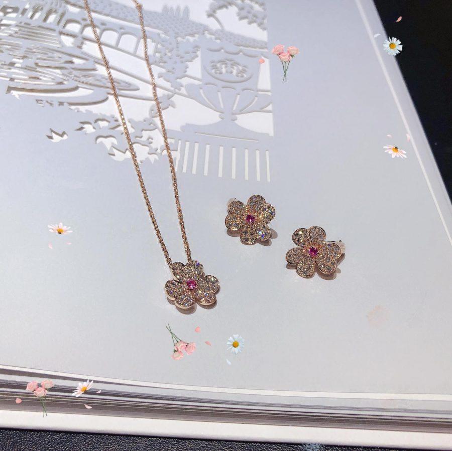 [ROSE]FRIVOLE ROSE GOLD FLOWER DIAMOND NECKLACE