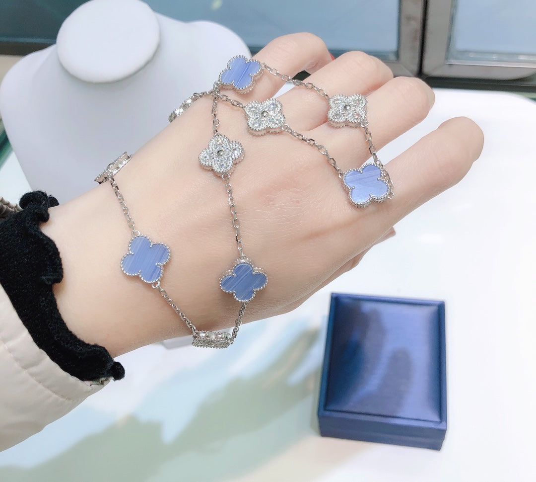 [ROSE]CLOVER 10 MOTIFS CHALCEDONY DIAMONDS SILVER NECKLACE